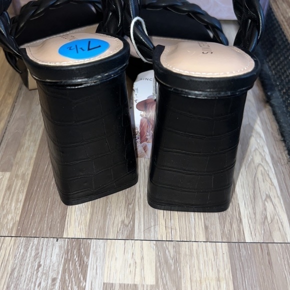 Sincerely Jules Aurora black heels - Picture 4 of 6